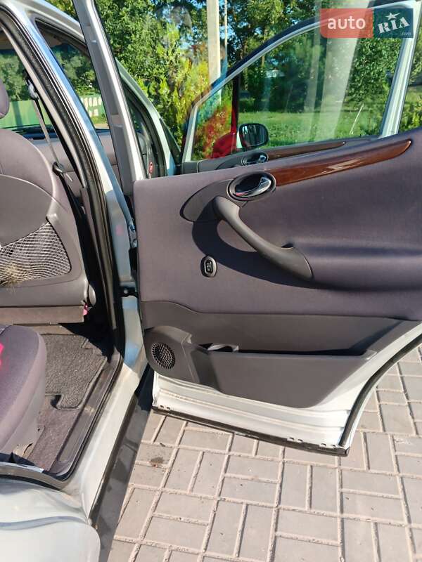 Хэтчбек Mercedes-Benz A-Class 2002 в Одессе фото 4 Хэтчбек Mercedes-Benz A-Class 2002 в Одессе