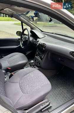 Хэтчбек Mercedes-Benz A-Class 2001 в 