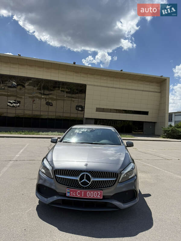 Хэтчбек Mercedes-Benz A-Class 2018 в Запорожье