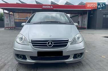 Хэтчбек Mercedes-Benz A-Class 2005 в 