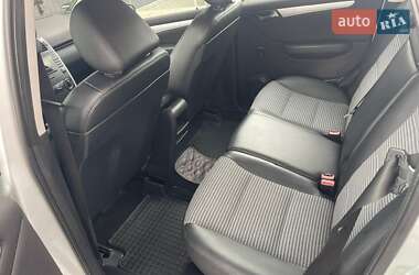 Хэтчбек Mercedes-Benz A-Class 2005 в 