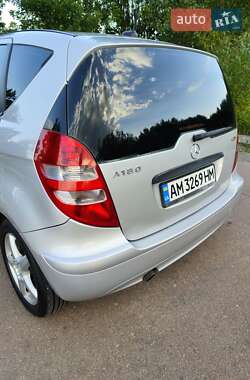 Хэтчбек Mercedes-Benz A-Class 2005 в 