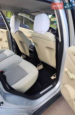Хэтчбек Mercedes-Benz A-Class 2005 в 