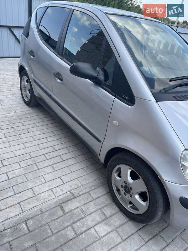 Хетчбек Mercedes-Benz A-Class 2001 в Кропивницькому