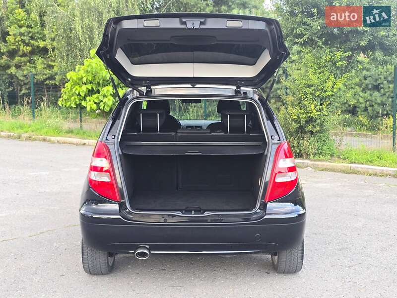 Купе Mercedes-Benz A-Class 2006 в Хмельницком фото 49 Купе Mercedes-Benz A-Class 2006 в Хмельницком