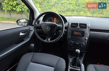 Купе Mercedes-Benz A-Class 2006 в 