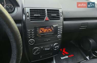 Купе Mercedes-Benz A-Class 2006 в 