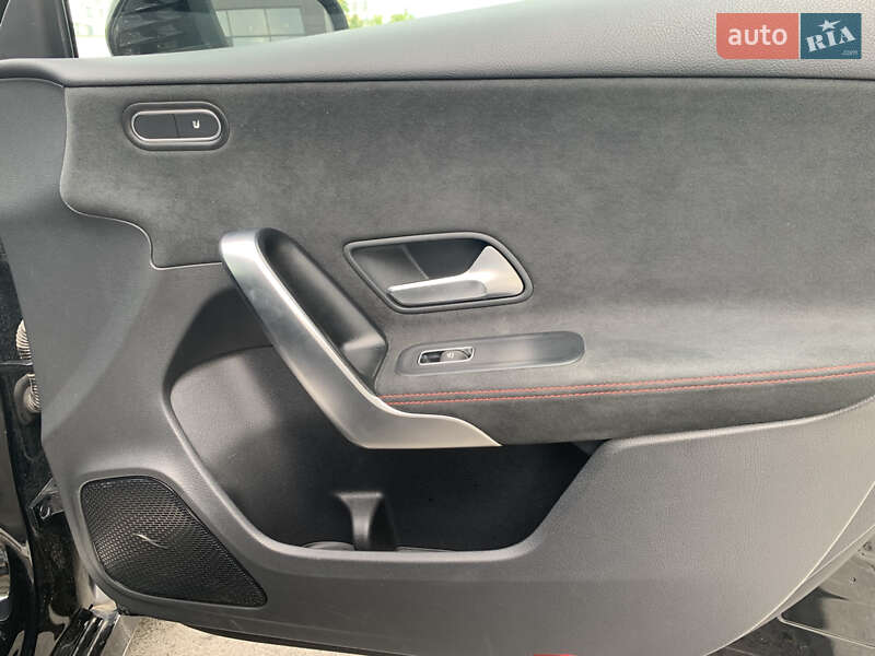Хетчбек Mercedes-Benz A-Class 2020 в Львові фото 14 Хетчбек Mercedes-Benz A-Class 2020 в Львові