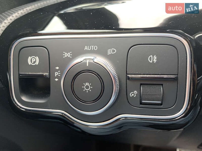 Хетчбек Mercedes-Benz A-Class 2020 в Львові фото 27 Хетчбек Mercedes-Benz A-Class 2020 в Львові