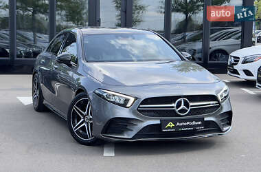 Седан Mercedes-Benz A-Class 2020 в Киеве