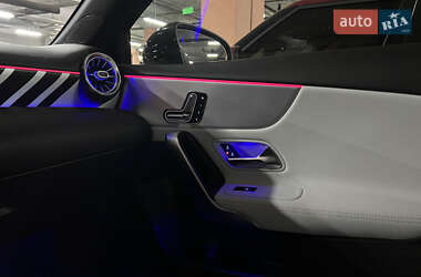 Седан Mercedes-Benz A-Class 2020 в 