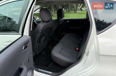 Хэтчбек Mercedes-Benz A-Class 2010 в 