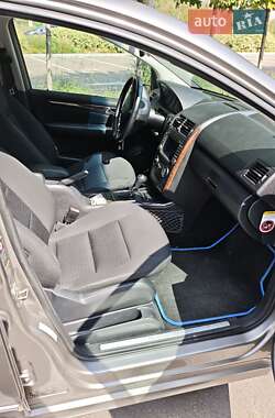 Хэтчбек Mercedes-Benz A-Class 2005 в 