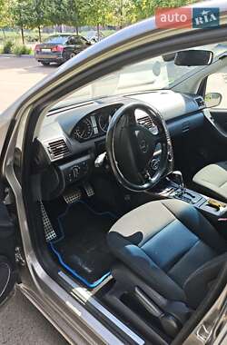 Хэтчбек Mercedes-Benz A-Class 2005 в 