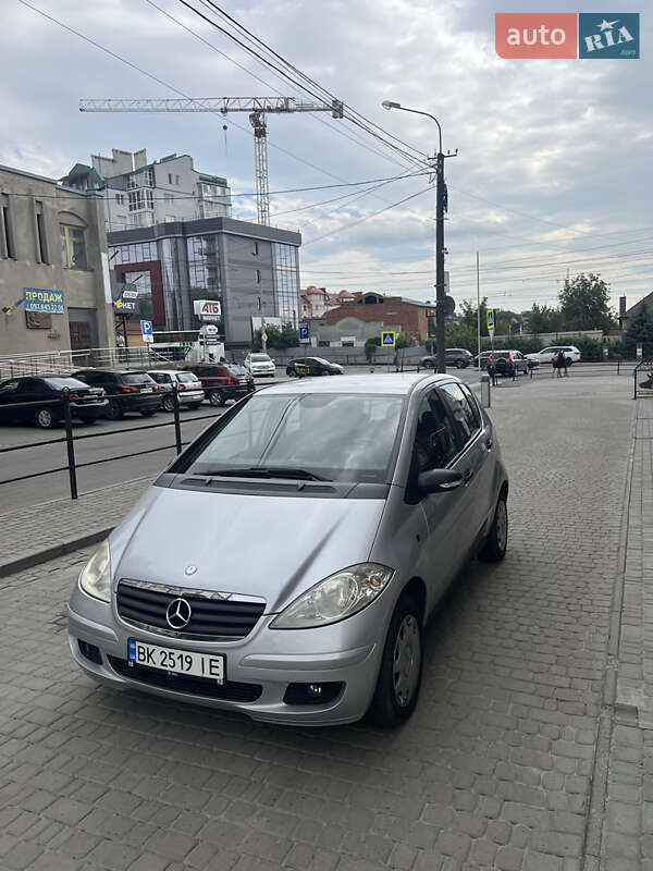Хэтчбек Mercedes-Benz A-Class 2007 в 