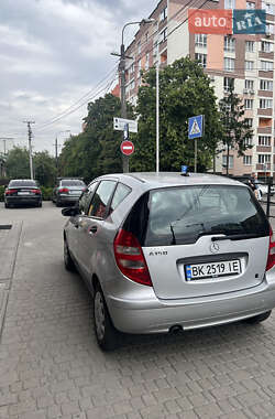 Хэтчбек Mercedes-Benz A-Class 2007 в 