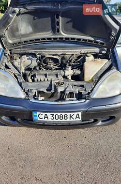 Хэтчбек Mercedes-Benz A-Class 2001 в 