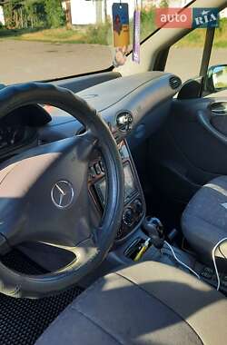 Хэтчбек Mercedes-Benz A-Class 2001 в 