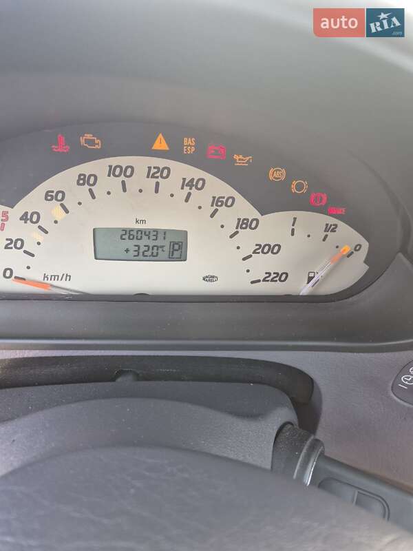 Хэтчбек Mercedes-Benz A-Class 2004 в Одессе