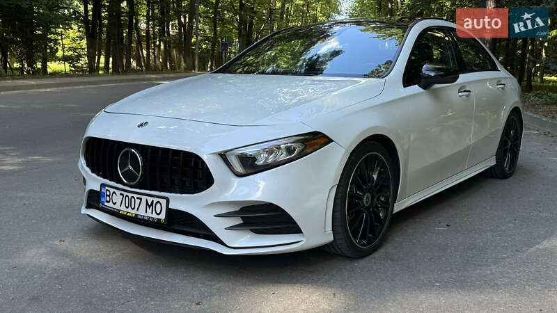 Седан Mercedes-Benz A-Class 2019 в Львове