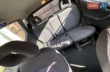 Хэтчбек Mercedes-Benz A-Class 2004 в 