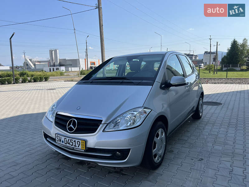Mercedes-Benz A-Class 2012