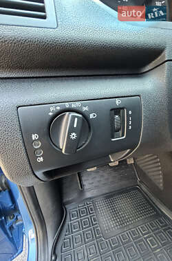 Хэтчбек Mercedes-Benz A-Class 2007 в 