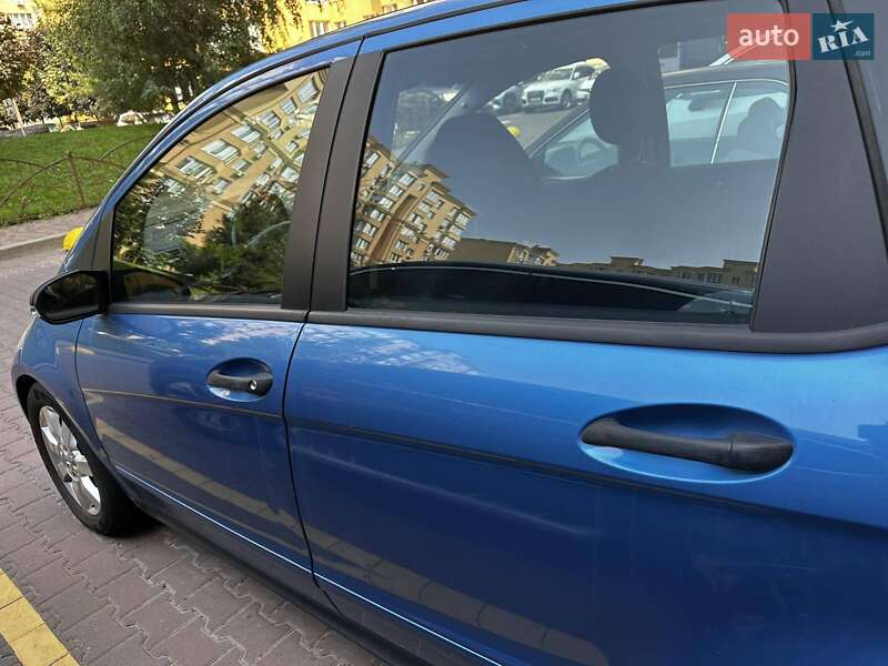 Хэтчбек Mercedes-Benz A-Class 2006 в Киеве