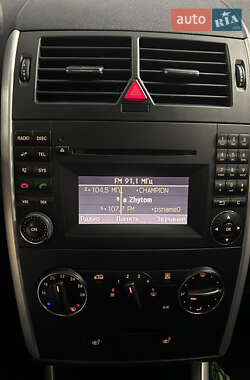 Хэтчбек Mercedes-Benz A-Class 2007 в 