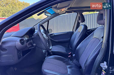 Хэтчбек Mercedes-Benz A-Class 2005 в 
