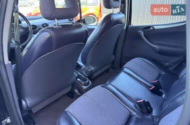 Хэтчбек Mercedes-Benz A-Class 2005 в 