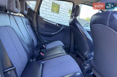Хэтчбек Mercedes-Benz A-Class 2005 в 