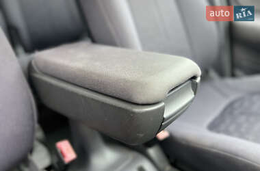 Хэтчбек Mercedes-Benz A-Class 1999 в 