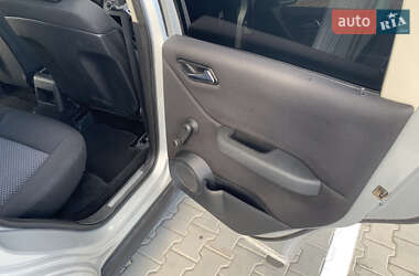 Хэтчбек Mercedes-Benz A-Class 2005 в 