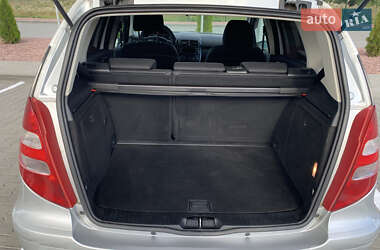 Хэтчбек Mercedes-Benz A-Class 2005 в 