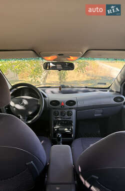 Хэтчбек Mercedes-Benz A-Class 2000 в 