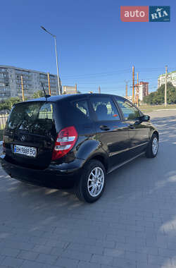 Хэтчбек Mercedes-Benz A-Class 2005 в 