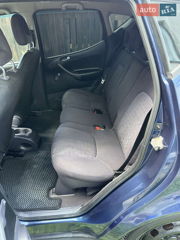 Хэтчбек Mercedes-Benz A-Class 2003 в Стрые фото 61 Хэтчбек Mercedes-Benz A-Class 2003 в Стрые