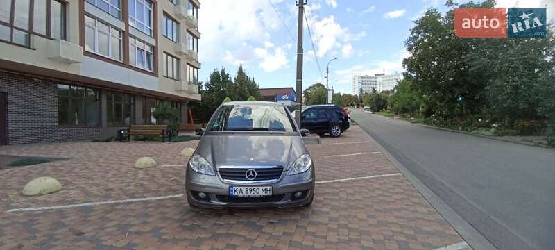 Хэтчбек Mercedes-Benz A-Class 2006 в Киеве