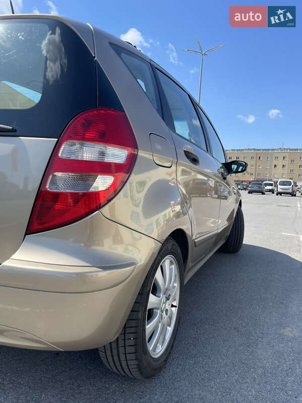 Хэтчбек Mercedes-Benz A-Class 2008 в Житомире