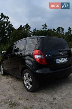 Хэтчбек Mercedes-Benz A-Class 2008 в 
