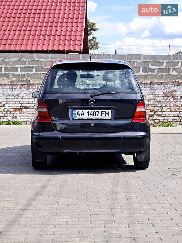 Хэтчбек Mercedes-Benz A-Class 2000 в Малине