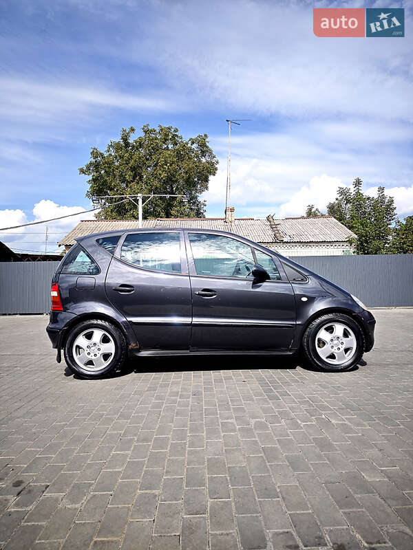 Хэтчбек Mercedes-Benz A-Class 2000 в Малине