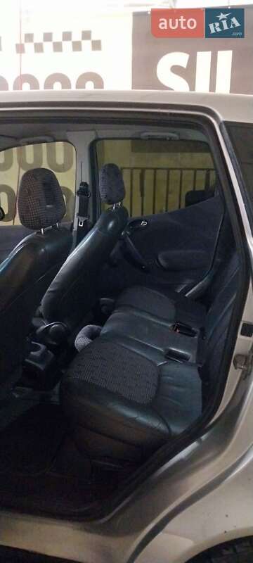 Хэтчбек Mercedes-Benz A-Class 2000 в Харькове фото 3 Хэтчбек Mercedes-Benz A-Class 2000 в Харькове