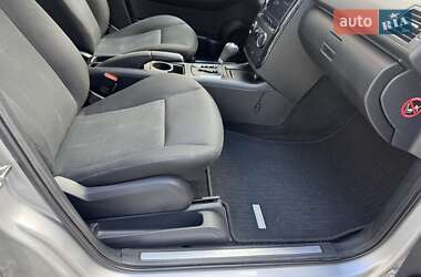 Хэтчбек Mercedes-Benz A-Class 2011 в 
