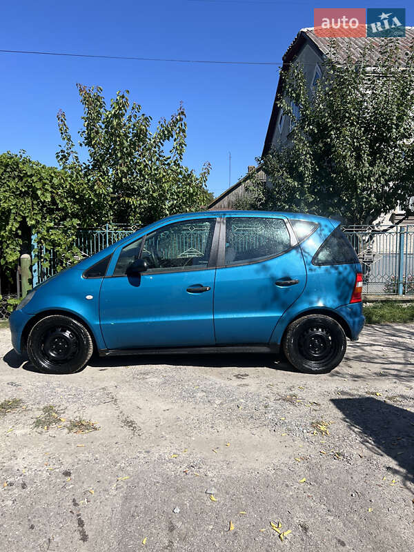 Хетчбек Mercedes-Benz A-Class 2000 в Дубні