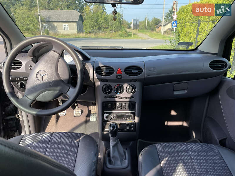 Хэтчбек Mercedes-Benz A-Class 2000 в Долине фото 15 Хэтчбек Mercedes-Benz A-Class 2000 в Долине