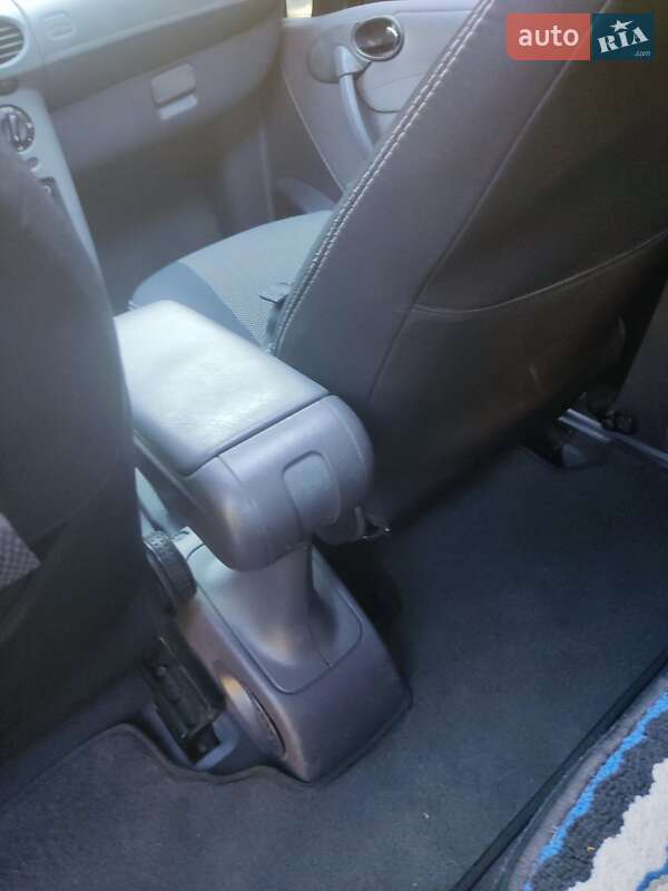 Хетчбек Mercedes-Benz A-Class 2000 в Києві фото 26 Хетчбек Mercedes-Benz A-Class 2000 в Києві