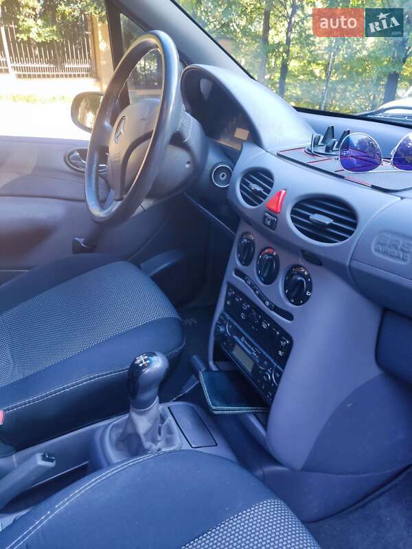 Хетчбек Mercedes-Benz A-Class 2000 в Києві фото 17 Хетчбек Mercedes-Benz A-Class 2000 в Києві