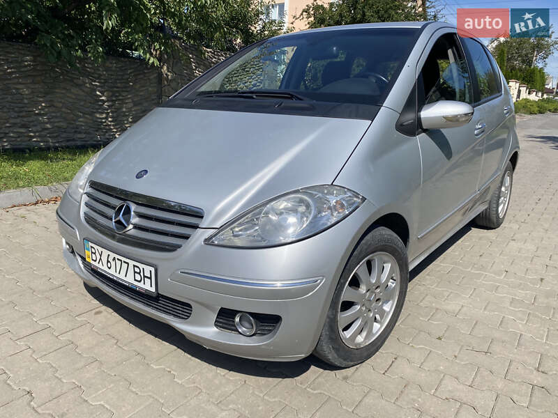 Хетчбек Mercedes-Benz A-Class 2005 в 